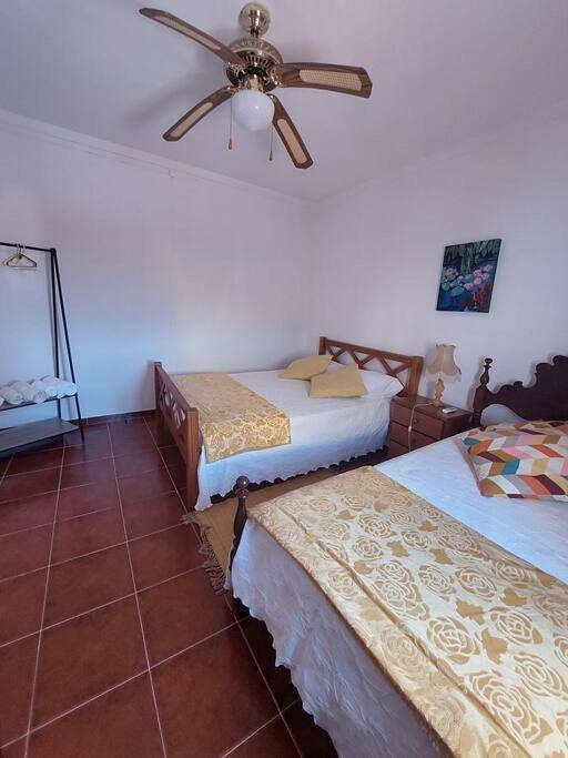 Apartamento inteiro, Casa Amarela - Praias Alqueva in Póvoa de São Miguel, Distrito de Beja