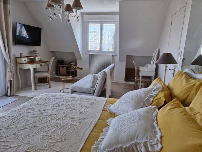Location de vacances pour 6 personnes, avec Balcon ainsi que Terrasse et Jardin à Ancenis