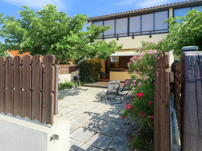 Gîte pour 4 personnes, avec terrasse, animaux acceptés dans Plage sud (Mimizan Plage) - 2