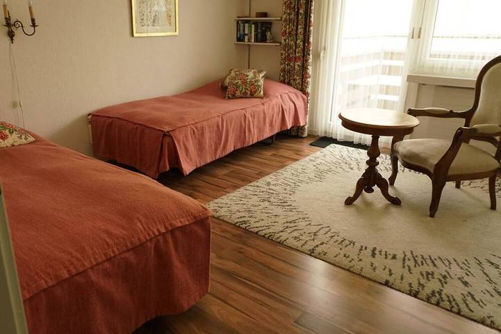 Ferienwohnung für 3 Personen, mit Balkon und Garten sowie Sauna in Davos - 2