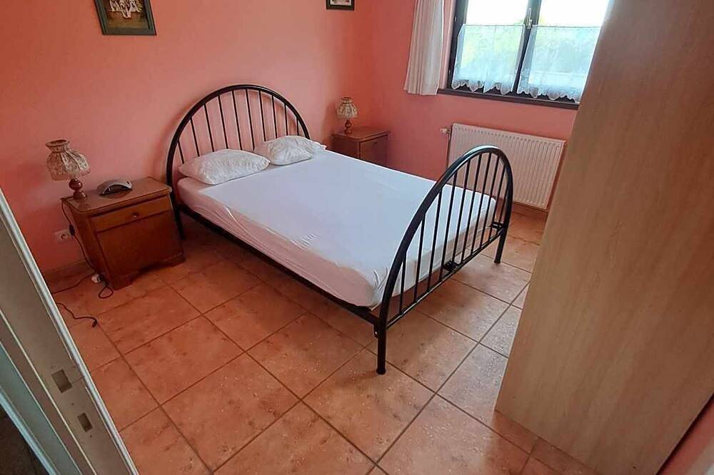 Grande maison avec piscine privée jardin Wifi 140m2 in Luzech, Quercy