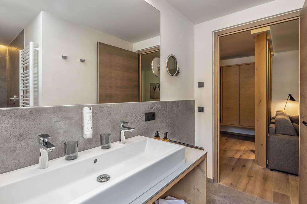 Ganze Wohnung, Apartment 1 mit Schwimmbad- und Saunabenutzung in Burgeis, Mals