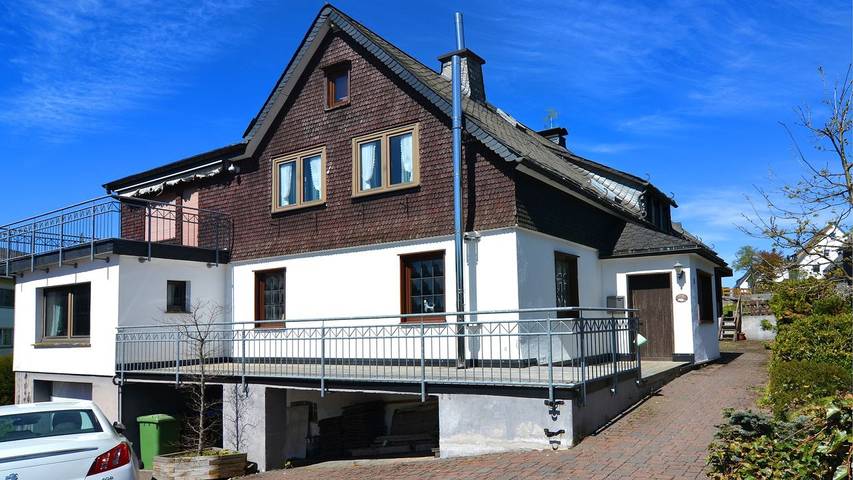 Vakantiehuis voor 14 personen, with tuin and balkon as well as sauna - 1