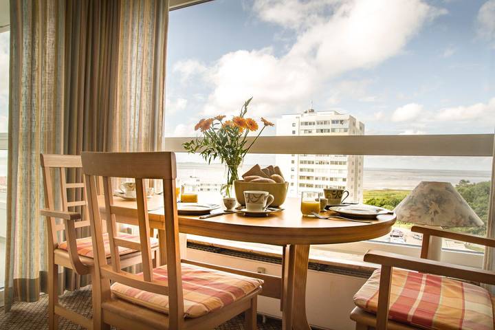 Ferienwohnung für 2 Personen, mit Sauna und Balkon in Sahlenburg Strand