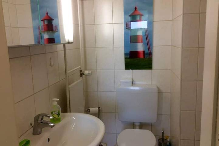 Ganze Wohnung, Gleich hinterm Deich an der Perlenbucht, 'Wlan', zentrumsnah in Büsum am Kurpark in Büsum, Kreis Dithmarschen