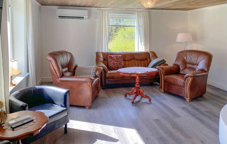 Ferienhaus für 4 Personen mit Garten in Jönköpings län
