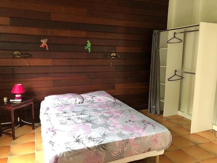 Chambre d’hôte pour 2 personnes, avec jardin et terrasse, animaux acceptés à Le Moule - 2