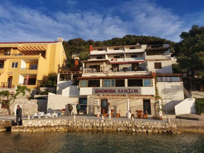 Maison d’hôte pour 2 personnes, avec vue et jardin dans Lastovo