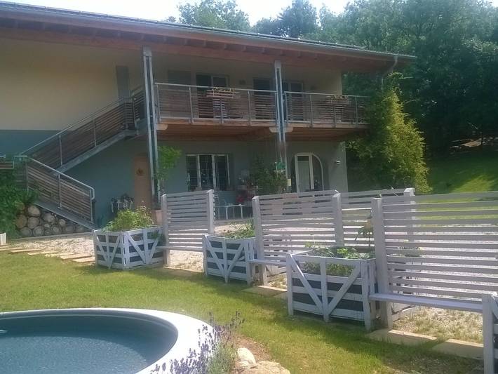 Agriturismo per 5 persone, con giardino e terrazza nonché piscina, con animali domestici a Gavardo