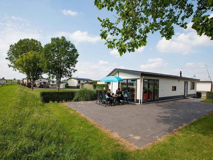 Ferienhaus für 4 Personen, mit Terrasse und Garten in Aalst (Gelderland)