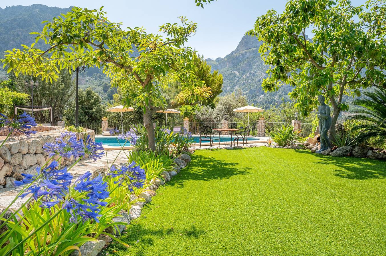 Finca "S'Olivar Major": Vuestro Edén en Mallorca con vistas, Wi-Fi, A/A, piscina y jardín in Fornalutx, Mallorca Oeste