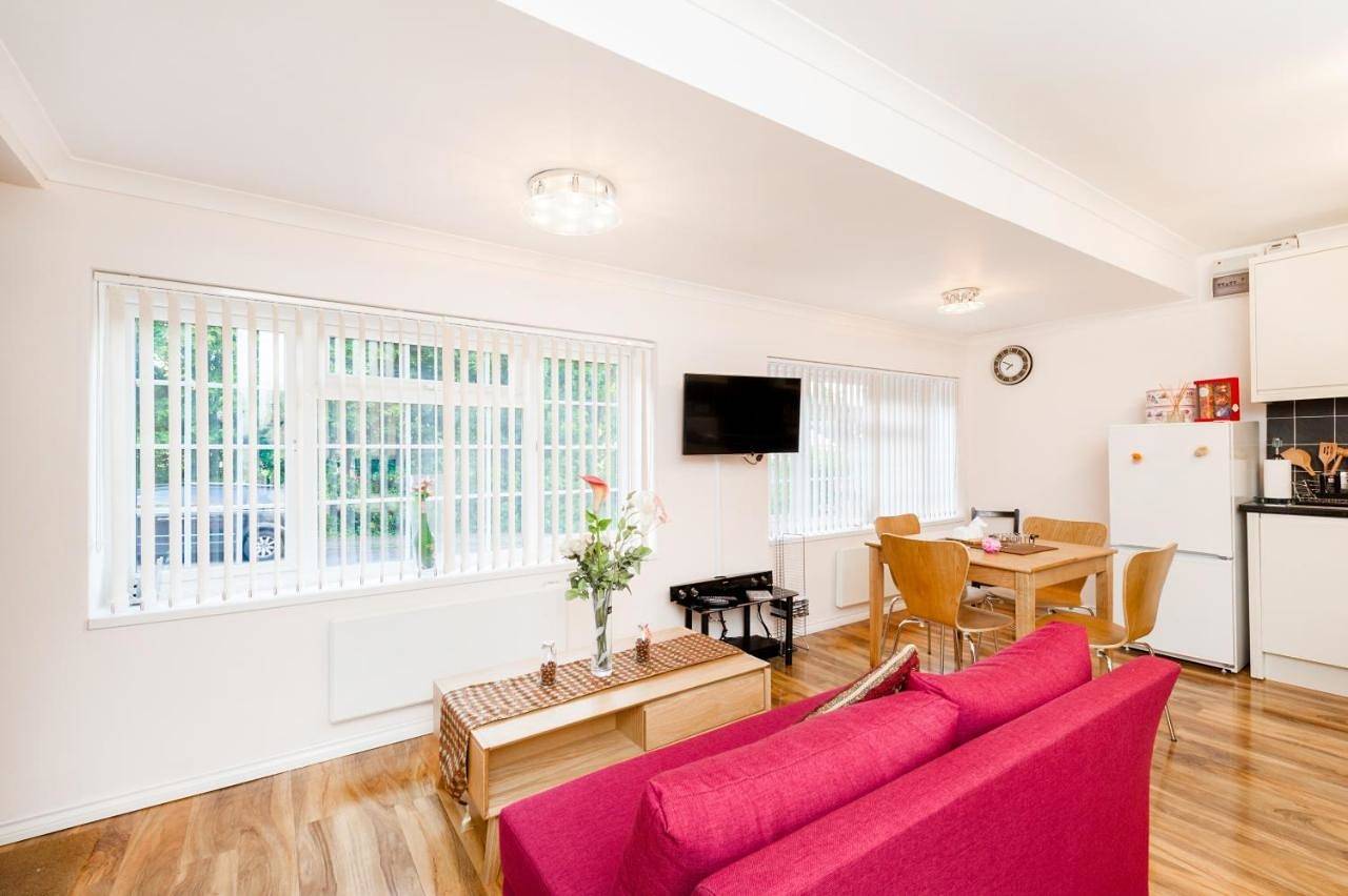 Henley-on-Thames Studio Apartment in Henley-on-Thames, Chiltern Hills