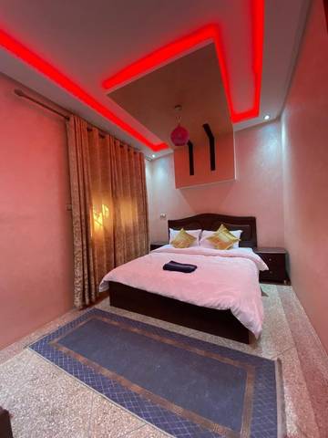 Auberge pour 6 personnes, avec terrasse à Taghazout (village)