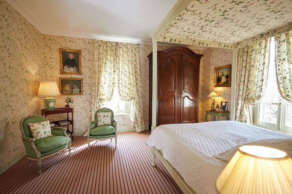 Beautiful Chateau rental in Provence in Sorgues, Vaucluse