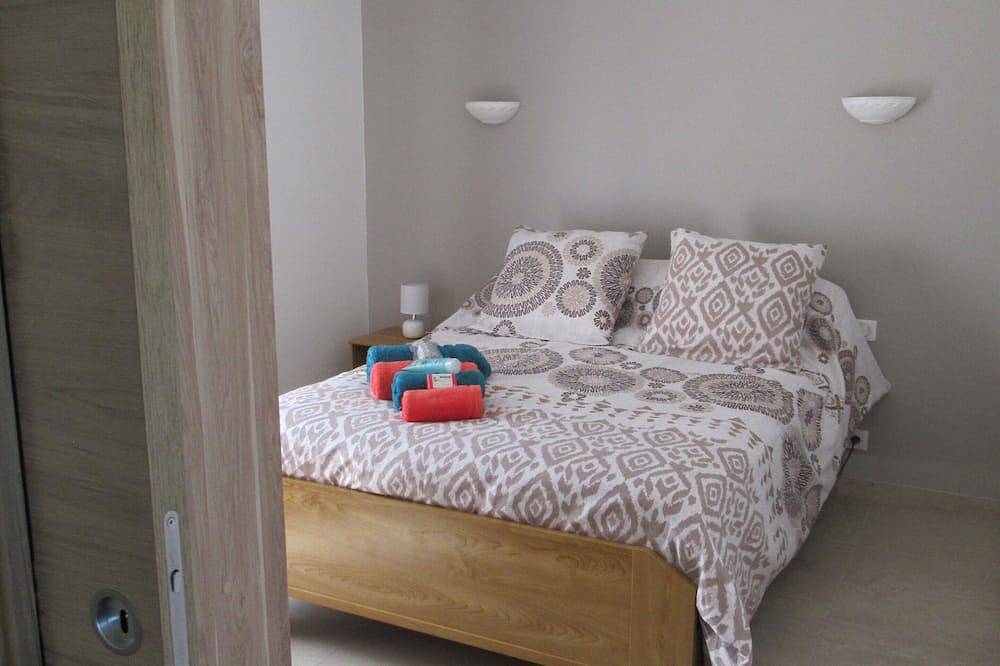 Ganze Wohnung, Self-contained apartment with swimming pool in Saumane-de-Vaucluse, Vaucluse