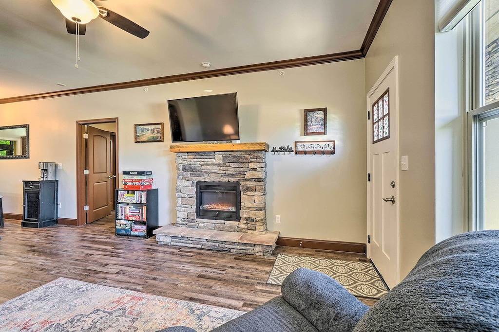 Ganze Wohnung, Cozy Townsend Condo, Resort-Style Amenities! in Tuckaleechee, Blount County