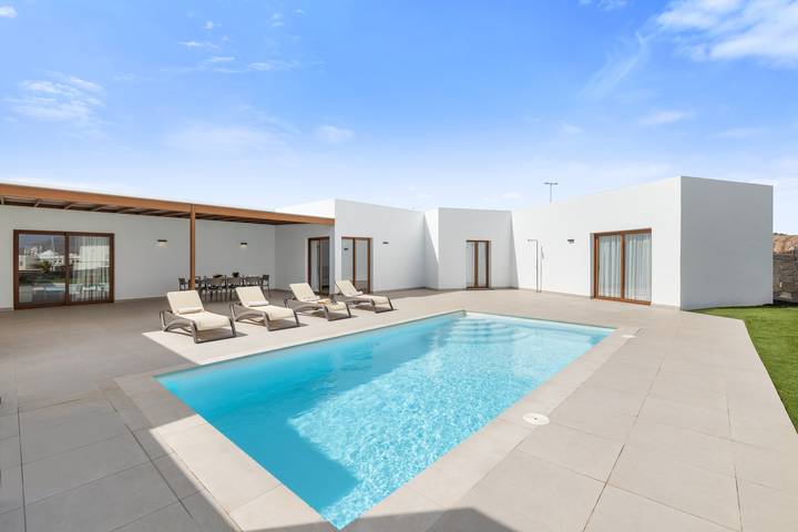 Chalet para 10 personas, con jardín en Yaiza