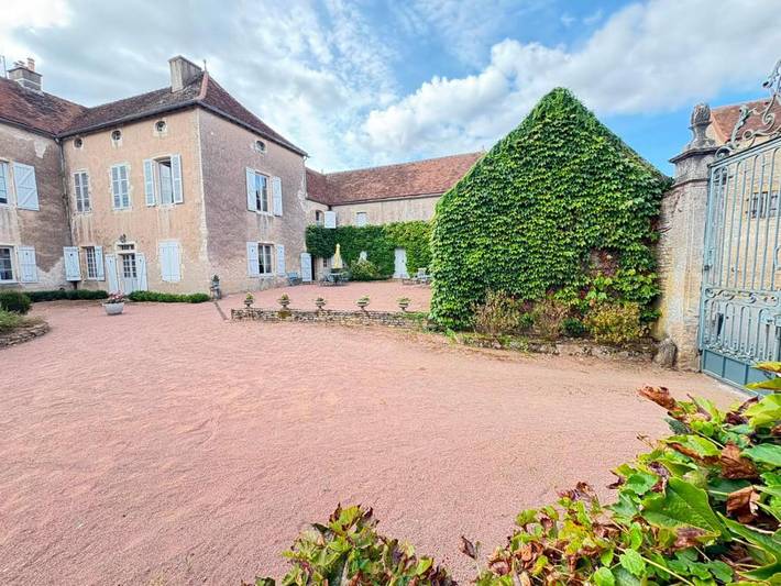 Location de vacances pour 5 personnes, avec Terrasse ainsi que Jardin et Vue dans Cortevaix