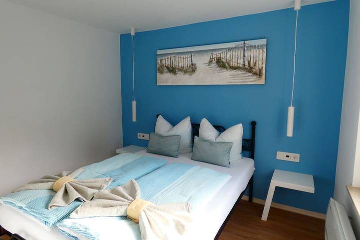 Bungalow für 3 Personen, mit Terrasse und Garten in Ueckermünde - 2