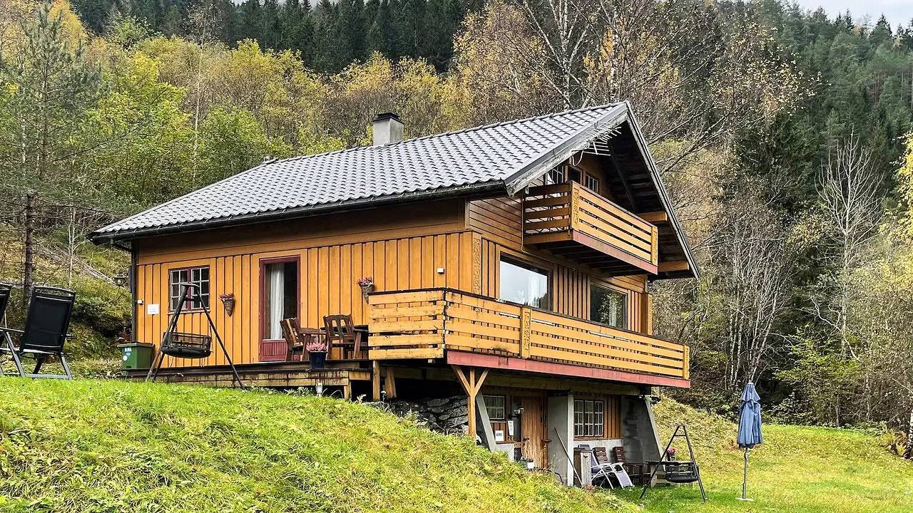 Ganze Ferienwohnung, Ferienwohnung für 7 Personen (108 m²) in Stryn in Stryn