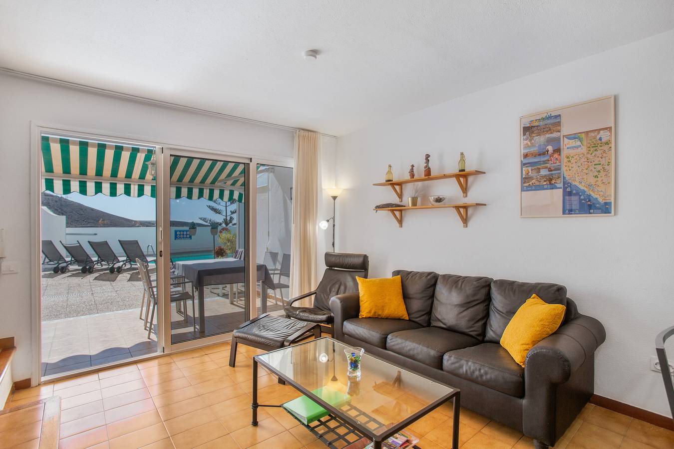 Vacation Home 'Carmelo' with Shared Pool, Wi-Fi and Air Conditioning in Arguineguin, Mogán