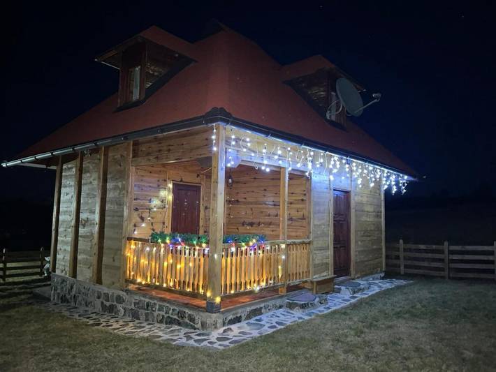 Chalet für 7 Personen, mit Garten und Ausblick sowie Terrasse - 1