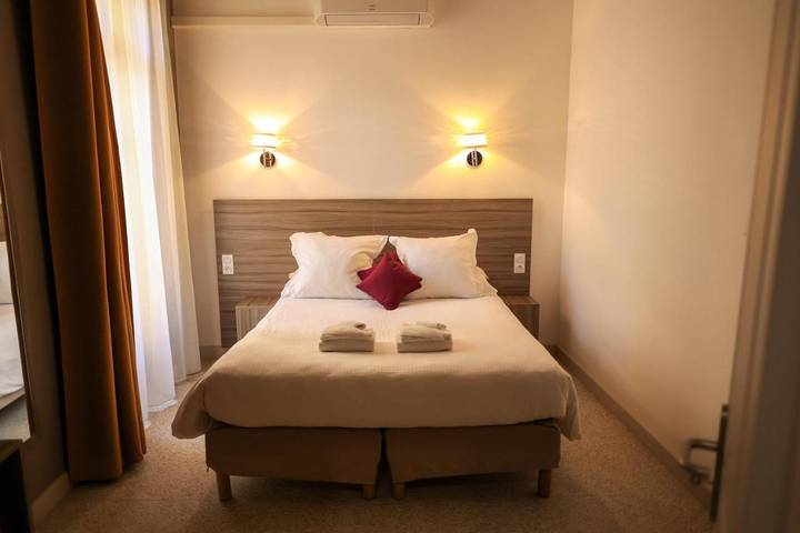 Hôtel pour 2 personnes, avec terrasse et vue à Moissac - 2