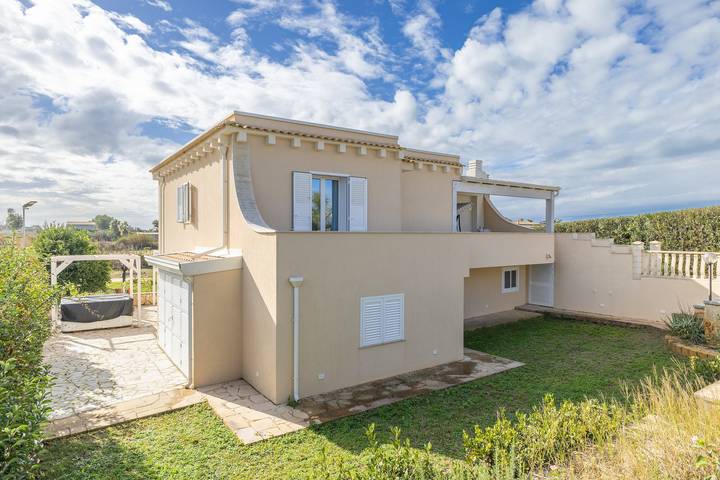 Appartamento per 2 persone, con Balcone e Idromassaggio nonché Giardino a Santa Maria del Focallo