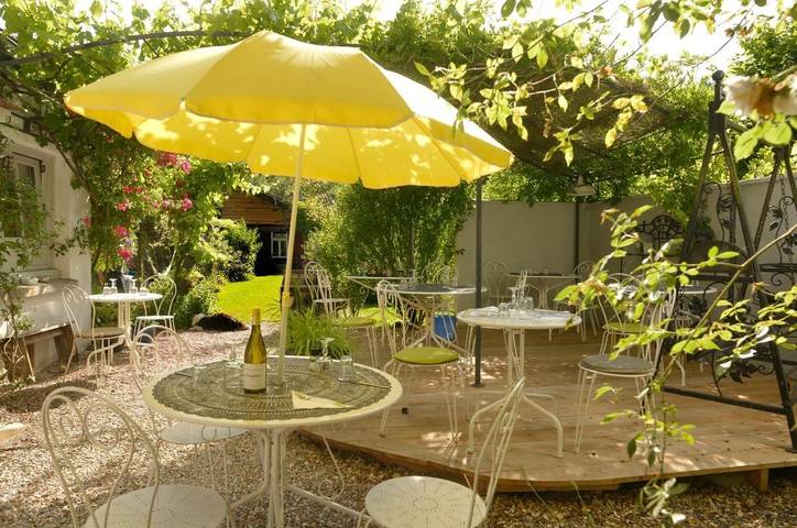 Chambre d’hôte pour 2 personnes, avec Terrasse ainsi que Jardin et Vue