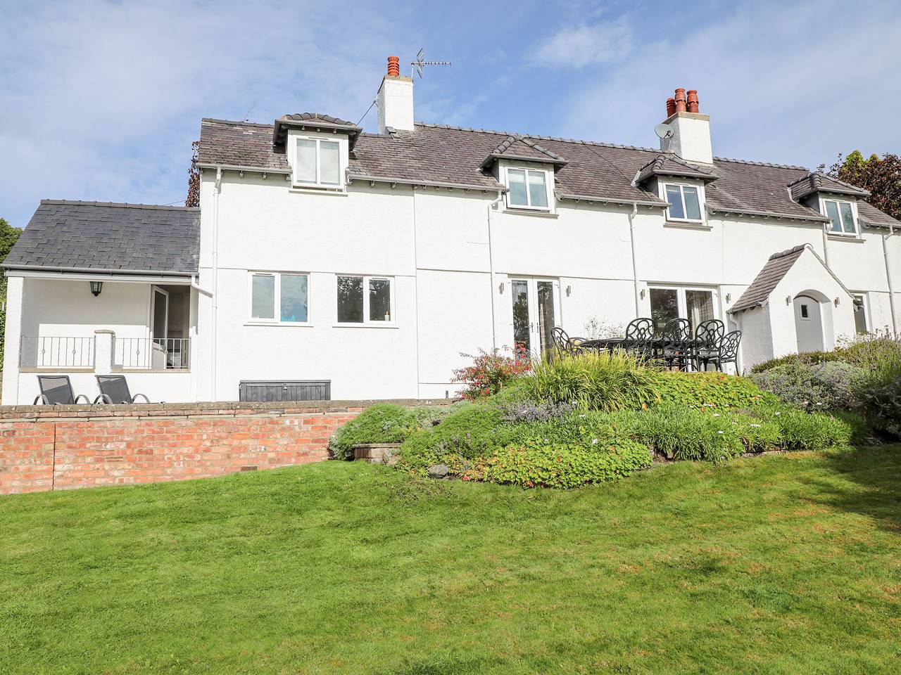 Cae Gallt in Isle of Anglesey