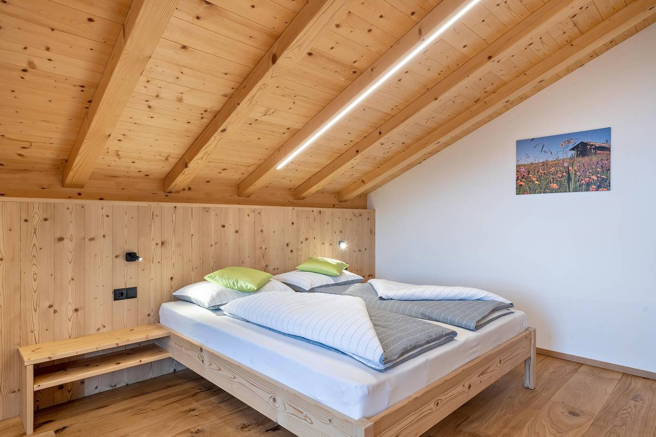Ganze Wohnung, Ferienwohnung 'Parliflhof Apt Laugenblick' mit Bergblick, Gemeinschaftsgarten und Wlan in Mölten, Sarntaler Alpen