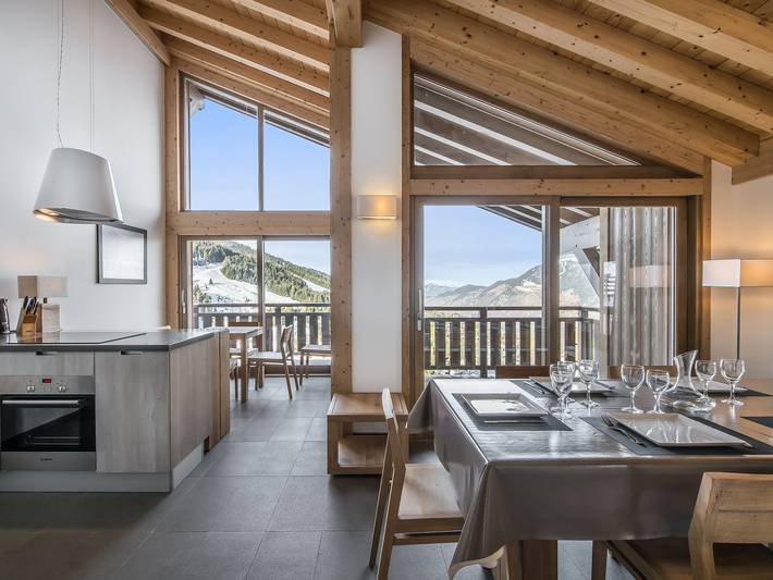 Appartement entier, Duplex de charme 4 chambres avec Wifi et parking à Courchevel Moriond in Saint-Bon-Tarentaise, Courchevel