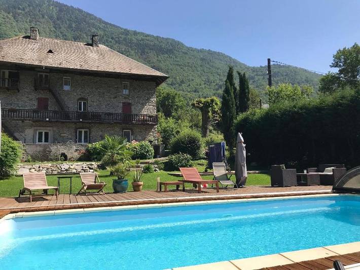 Chambre d’hôte pour 2 personnes, avec Terrasse et Jardin ainsi que Piscine et Vue dans Randens