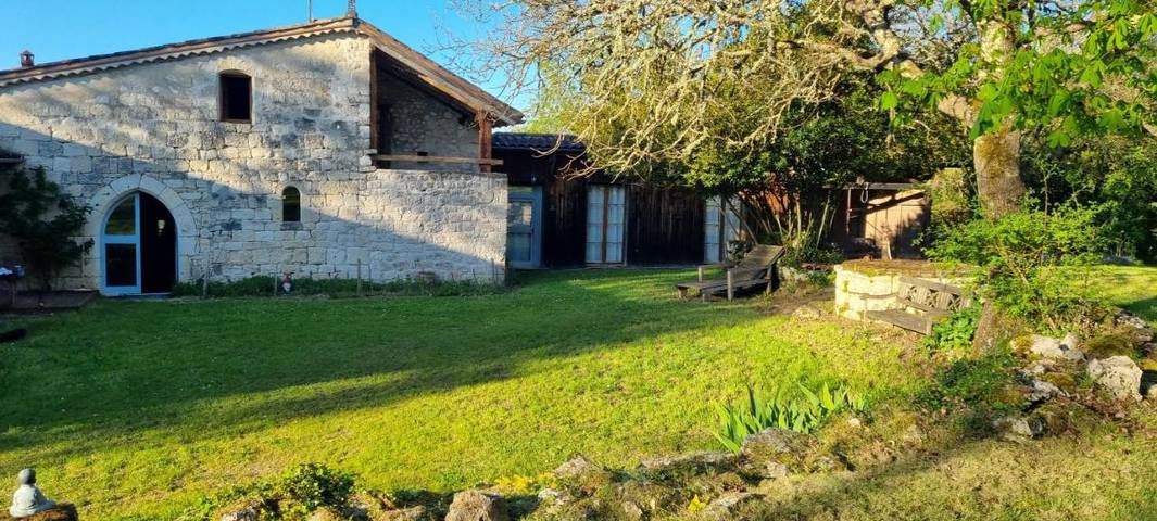 Maison de vacances pour 12 personnes, avec vue ainsi que jardin et terrasse, animaux acceptés
