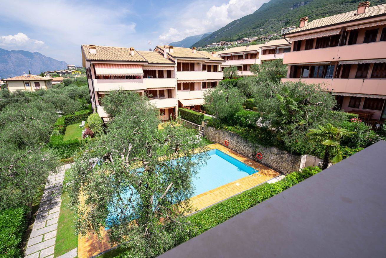 Ganze Wohnung, Ferienwohnung für 4 Personen mit Garten in Brenzone, Gardasee-Berge