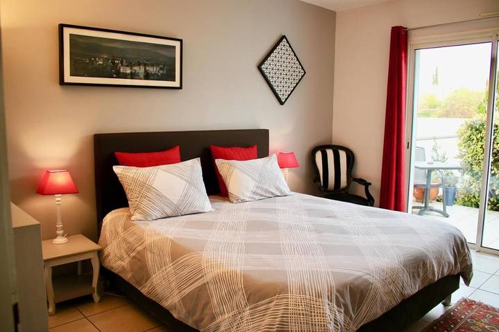 Chambre d’hôte pour 2 personnes, avec jardin et piscine à Carcassonne - 3