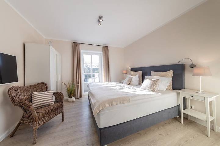 Ferienhaus für 8 Personen, mit Whirlpool und Garten sowie Sauna in Westermarkelsdorf - 4