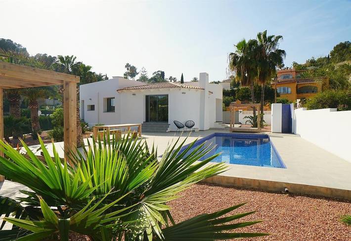 Ferienhaus für 6 Personen, mit Balkon und Garten in Benissa