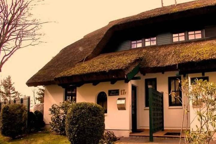 Ferienhaus für 8 Personen, mit Garten, mit Haustier in Groß Zicker