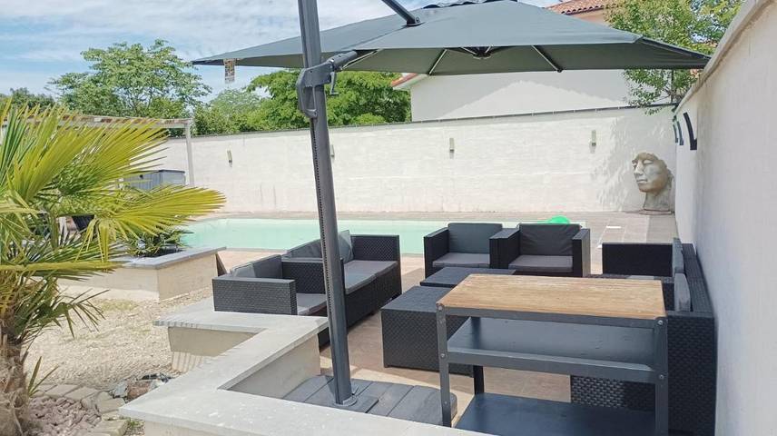 Location de vacances pour 6 personnes, avec jardin et piscine à Montauban - 4