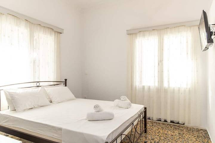 Gatis Place, Suite-Studio, Zentrum von Naxos Stadt, bequem in der Nähe von allen !!! in Naxos Stadt, Naxos