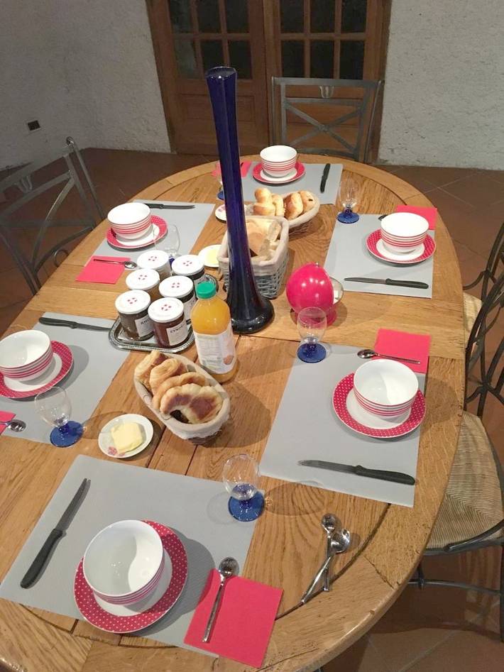 Chambre d’hôte pour 4 personnes, avec jardin et piscine à Istres - 2