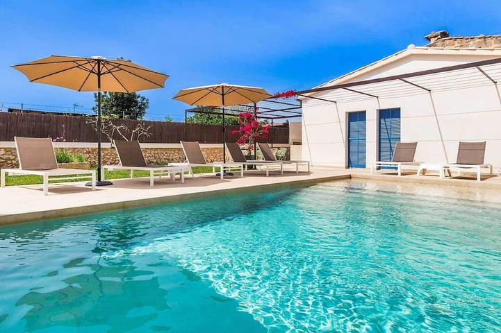 Casa de vacaciones para 10 personas, con jardín - 1