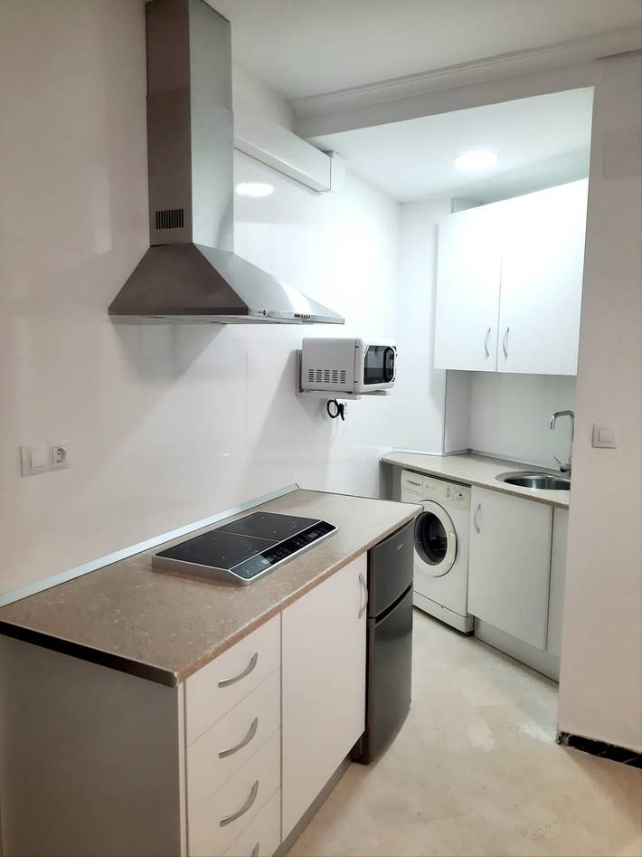 Ganze Wohnung, Helles Apartment in Mérida mit Parkplatz & Klimaanlage in Mérida, Badajoz Provinz