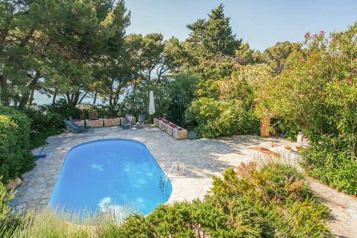 Villa pour 8 personnes, avec jardin à Bol - 2
