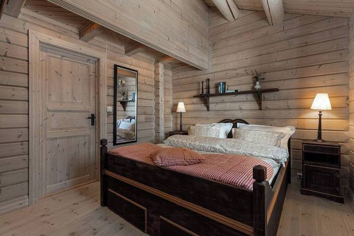 Holzhütte mit Panoramablick auf Spåtind in Etnedal