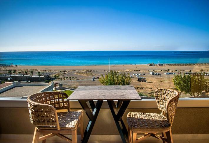 Hôtel pour 2 personnes, avec piscine et jardin ainsi que vue et bassin pour enfant, animaux acceptés