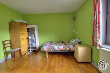 Appartement De Vacances pour 5 Personnes dans Vaulx-en-Velin, Rhône, Photo 2