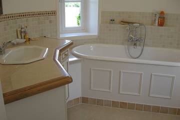 Château pour 24 Personnes dans Frayssinet, Parc Naturel Régional des Causses du Quercy, Photo 2