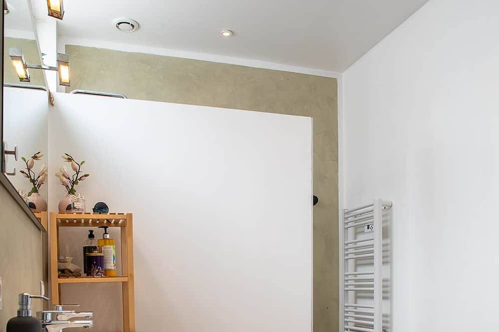 Entire apartment, Le Loft Horloger in Besançon, Doubs